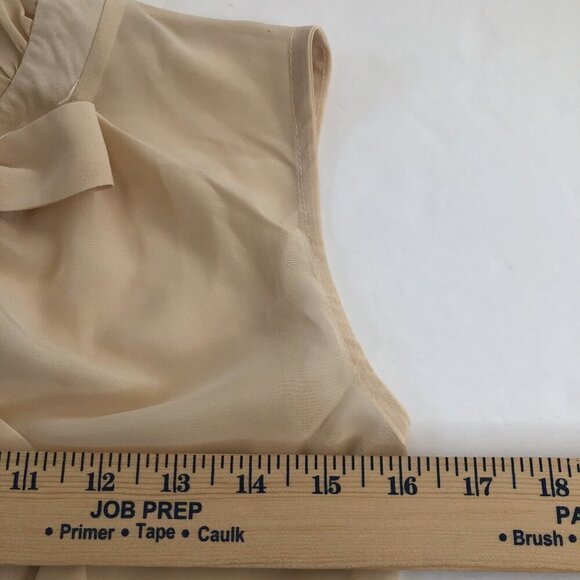 NWT Ruffle Neck Bow Tie Sleeveless Top Blouse Officecore Career XS - Picture 5 of 8